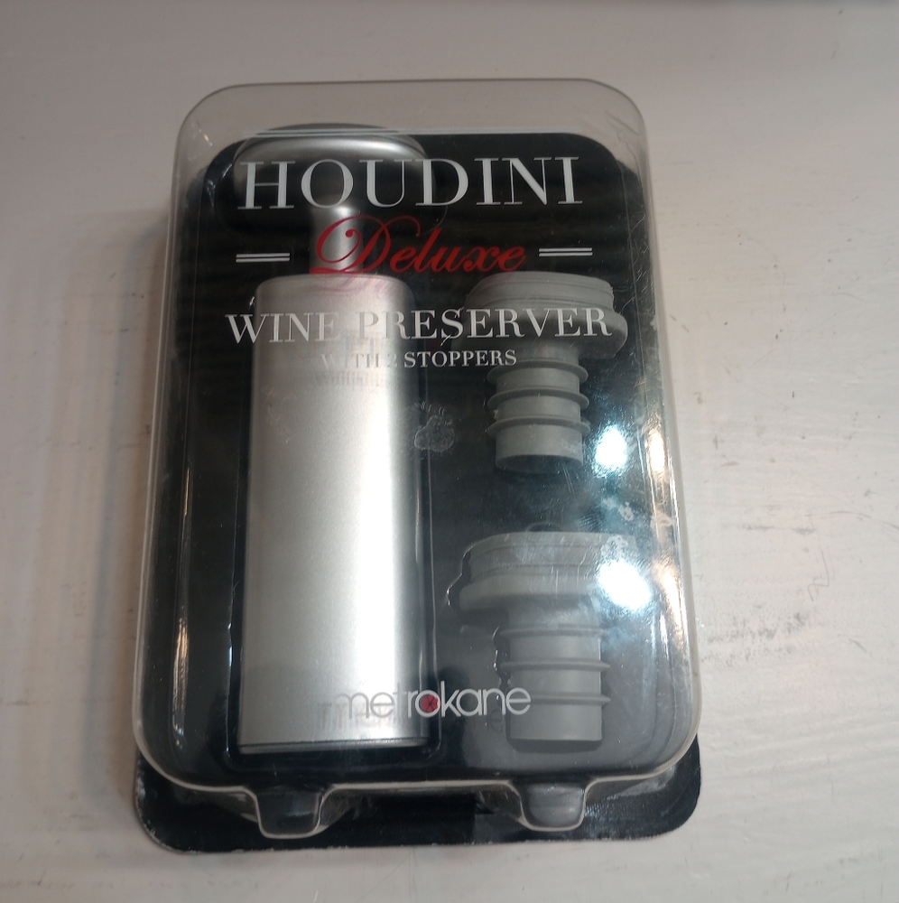 Houdini Deluxe Wine Preserver With 2 Stoppers - New